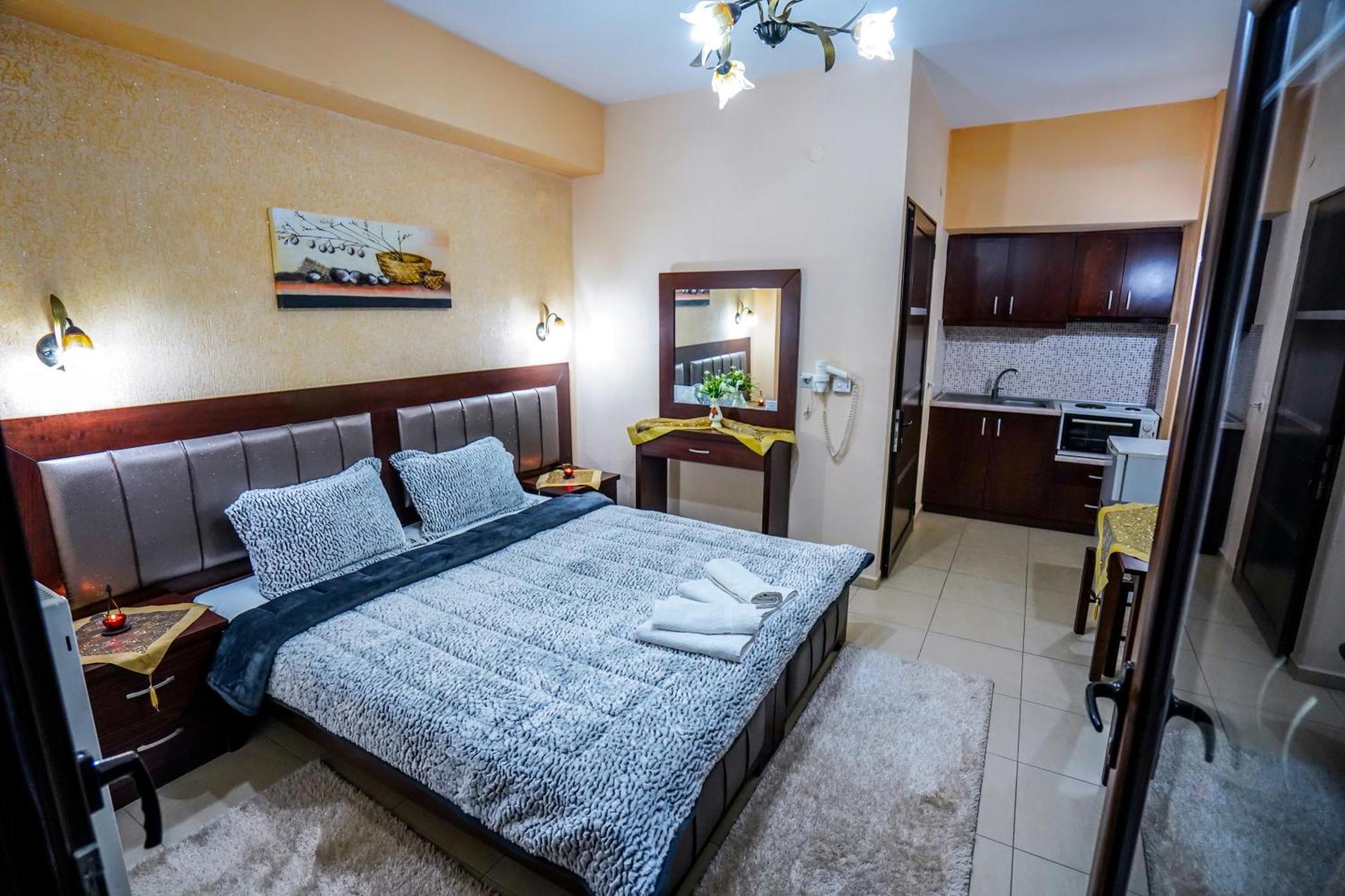 Relax Pozar Hotel Káto Loutrákion Екстериор снимка